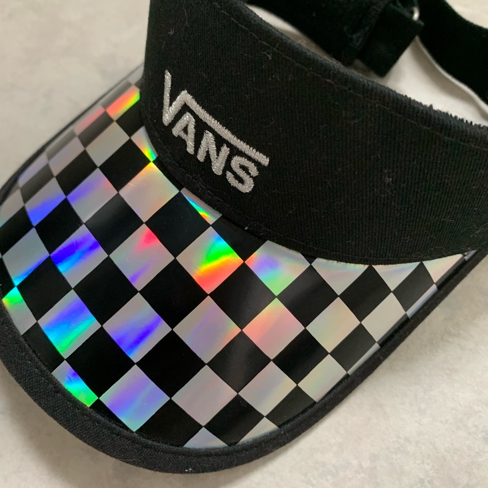 Vans sunvisor - Picture 3 of 3